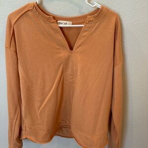 Women's Yellow/gold Top